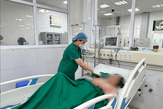Ngạnh cá trê đâm, một phụ nữ nguy kịch