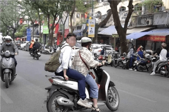 Hà Nội: Phạt hơn 1.600 học sinh vi phạm giao thông trong 3 tháng
