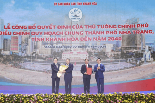 Lễ kỷ niệm 100 năm xây dựng và phát triển thành phố Nha Trang