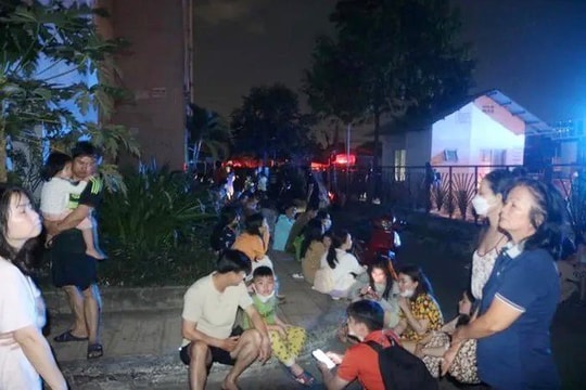 Điều tra vụ cháy chung cư lúc rạng sáng