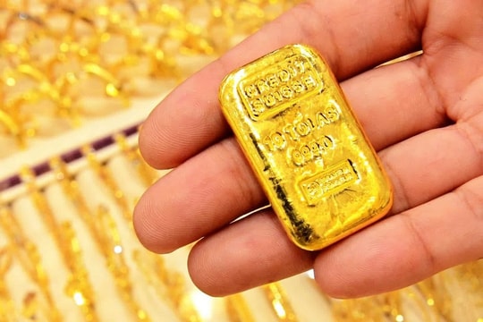 Giá vàng hôm nay 8/4: Các ngân hàng trung ương tiếp tục tích lũy