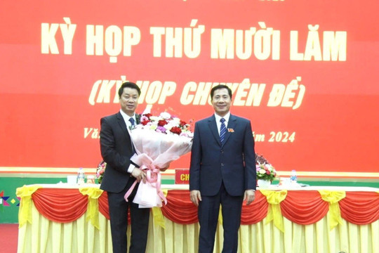 Đồng chí Vũ Văn Nhiên được bầu làm Chủ tịch UBND huyện Văn Lãng