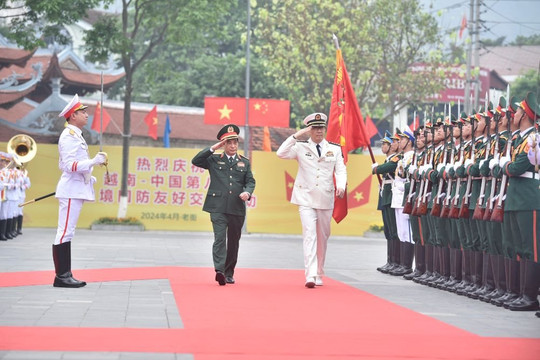 Giao lưu hữu nghị Quốc phòng biên giới Việt-Trung lần thứ 8