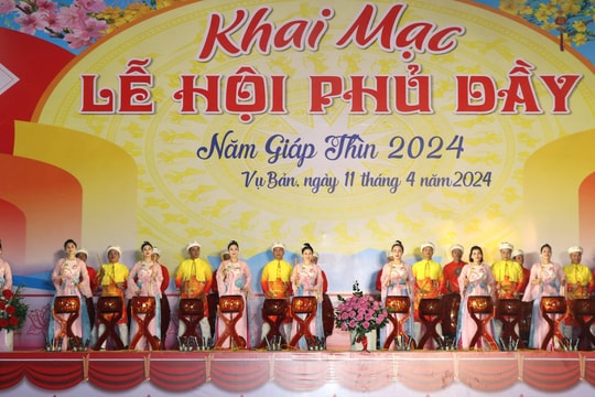 Khai mạc lễ hội Phủ Dầy năm Giáp Thìn 2024