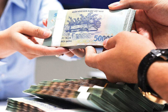 Trong 1 năm, tiền gửi ngân hàng của cư dân tăng 500.000 tỷ đồng