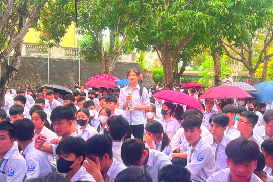 Xét xử lưu động vụ án về ma túy và buôn bán hàng cấm