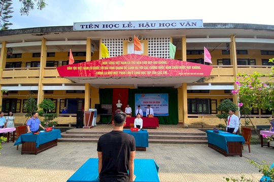 Phiên tòa giả định tuyên truyền pháp luật phòng chống bạo lực học đường