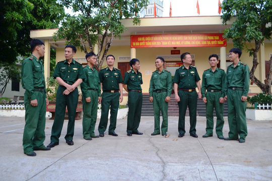 Nguyên Ban Giám đốc Học viện Biên phòng thăm cán bộ, chiến sĩ Bộ đội Biên phòng Đắk Lắk