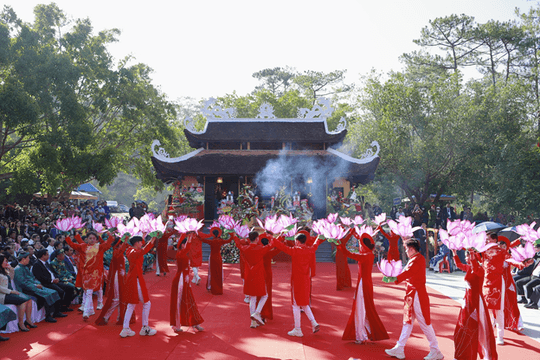 Linh thiêng Quốc Tổ trên cao nguyên đại ngàn