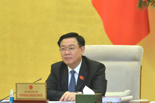 Phát triển ngành dược, giảm giá thuốc cho Nhân dân