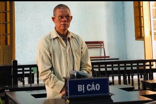 Gần 14 năm tù cho "chồng hờ" nhẫn tâm đốt vợ