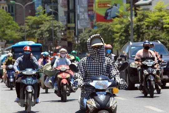 Cả nước đa dạng thời tiết dịp giỗ Tổ