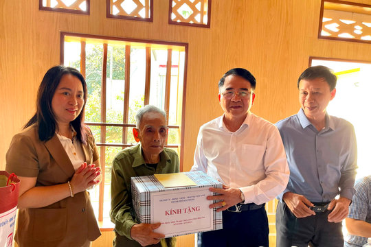 Hải Phòng chi hơn 1,3 tỷ đồng tặng quà thân nhân liệt sỹ, chiến sỹ Điện Biên
