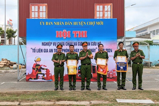Sôi nổi Hội thi tổ liên gia an toàn phòng cháy, chữa cháy