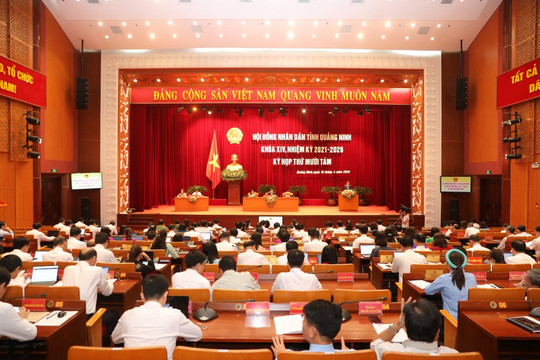 HĐND tỉnh Quảng Ninh thông qua 14 nghị quyết quan trọng