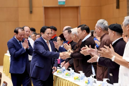 Thủ tướng: 'Giữ lửa và truyền lửa' bảo tồn, phát huy văn hóa dân tộc