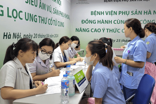 Hà Nội: Khám sức khỏe miễn phí cho 600 công nhân trong KCN Nội Bài