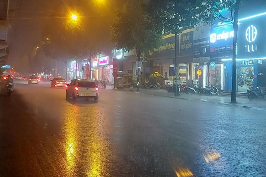 Dự báo thời tiết ngày 21/4: Bắc Bộ ngày nắng, chiều tối có mưa dông