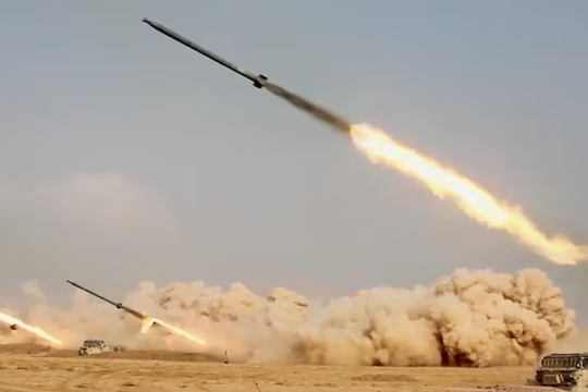 5 quả rocket bắn từ Iraq vào căn cứ quân sự Mỹ ở Syria