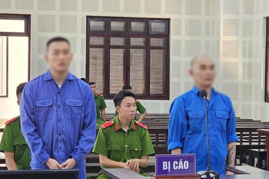 Rủ nhau đi đập phá xe của người khác để nhận tiền công