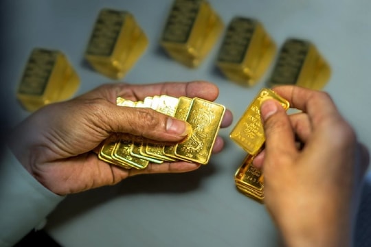 Đấu thầu vàng 23/4: Hai đơn vị trúng thầu 3.400 lượng vàng