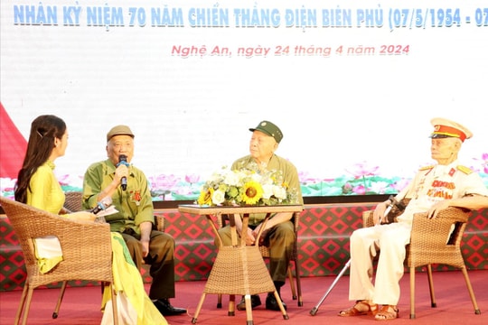 Nghệ An: Gặp mặt chiến sĩ, thanh niên xung phong, dân công hỏa tuyến tham gia Chiến dịch Điện Biên Phủ