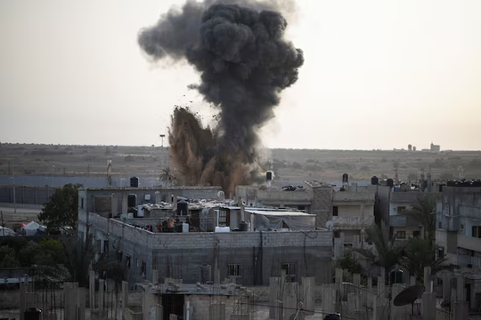 Israel chuẩn bị sơ tán dân thường Rafah trước cuộc tấn công?