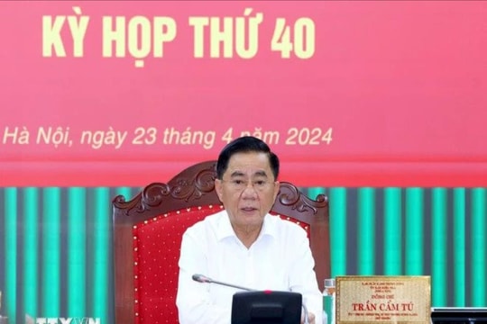 Thi hành kỷ luật 2 nguyên Chủ tịch UBND tỉnh An Giang và Sóc Trăng