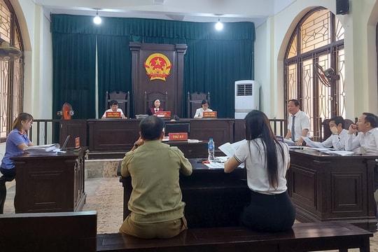 Chị dâu khởi kiện em chồng đòi quyền sử dụng đất