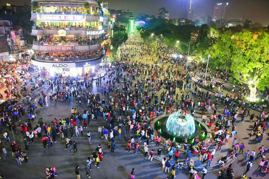 Không gian đi bộ Hồ Hoàn Kiếm sẽ hoạt động 6 ngày liên tục