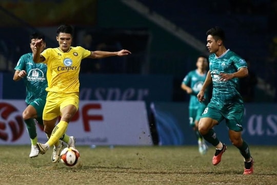 Đông Á Thanh Hóa cải tạo mặt sân, miễn phí vé trận tứ kết Cúp Quốc gia