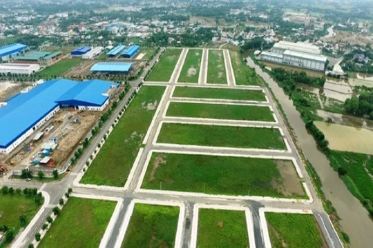 Giao dịch đất phân lô tăng đột biến