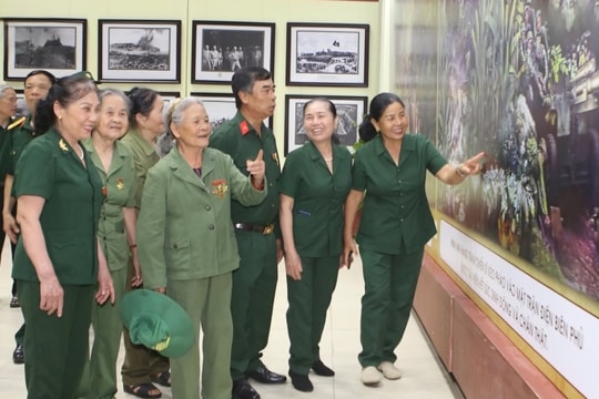 Tái hiện không gian lịch sử qua triển lãm ảnh