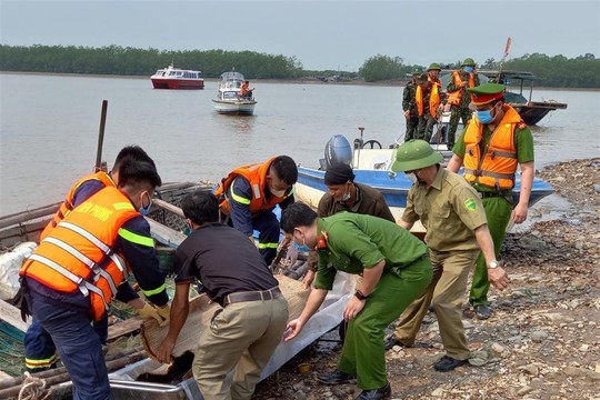 Đã tìn thấy nạn nhân cuối cùng trong vụ chìm thuyền tại Quảng Ninh