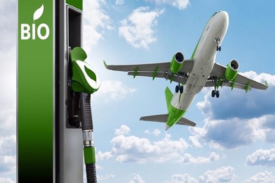 Phấn đấu sử dụng 10-100% nhiên liệu bền vững cho ngành hàng không