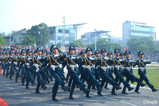 Hợp luyện toàn lực lượng diễu binh, diễu hành tại Điện Biên