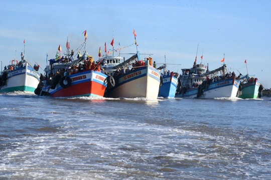 Tưng bừng Lễ hội Nghinh Ông Nam Hải 2024