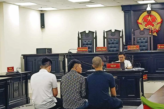 Truy sát bạn học đến tử vong