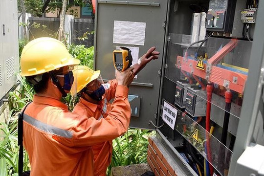 Từ 15/5, giá điện được điều chỉnh 3 tháng/lần