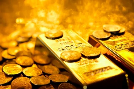 Giá vàng tăng cao khi Fed giữ lãi suất ổn định