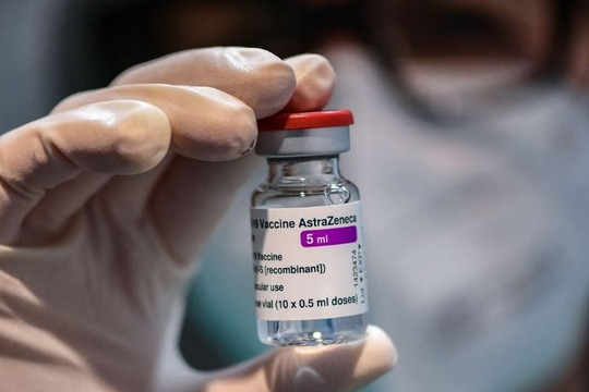 Người từng tiêm vaccine Astra Zeneca không nên quá lo lắng