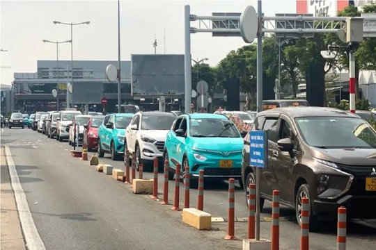 Dự kiến đồng loạt triển khai thu phí không dừng tại 5 sân bay từ 5/5