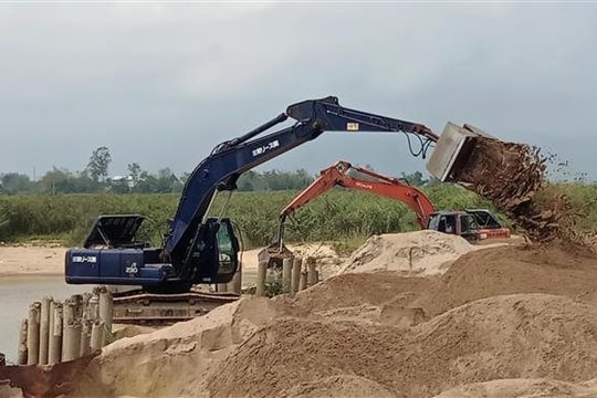 Hà Nội báo cáo Thủ tướng vụ 3 mỏ cát trúng đấu giá gần 1.700 tỷ đồng
