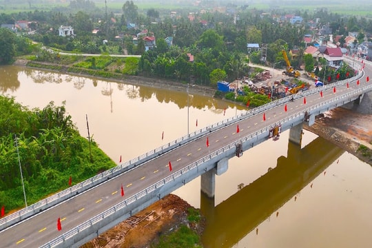 Thông xe kỹ thuật cầu Lô Đông nối Hải Phòng và Thái Bình