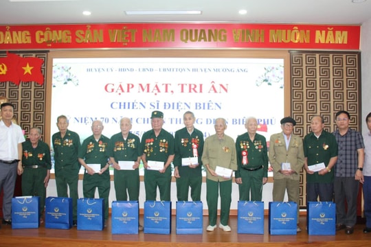 Gặp mặt, tri ân chiến sĩ Điện Biên