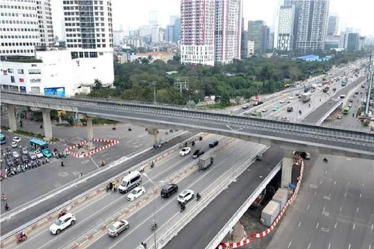 Phương án phân luồng giao thông tại cầu vượt thép Mai Dịch từ ngày 6/5