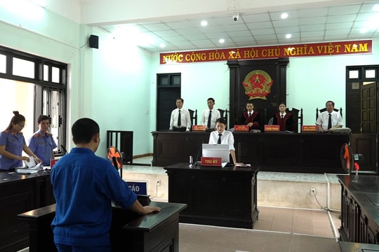 Nguyên giáo viên lừa chạy việc, chiếm đoạt hơn 2 tỷ đồng