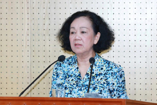 Bộ Chính trị quy định thí điểm giao quyền, trách nhiệm cho người đứng đầu trong công tác cán bộ
