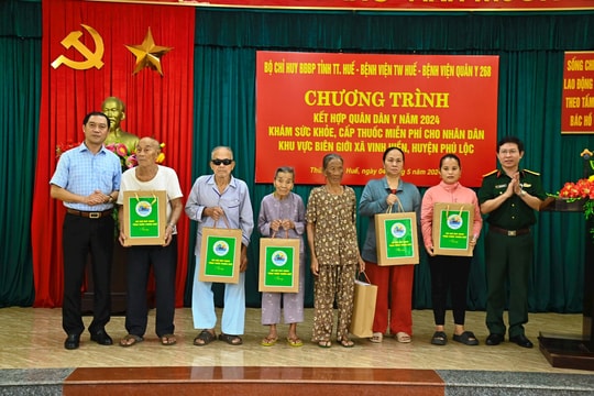 Khám bệnh và cấp thuốc miễn phí cho hơn 500 người