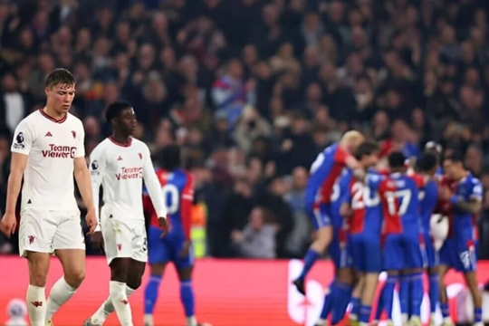 MU thảm bại trước Crystal Palace